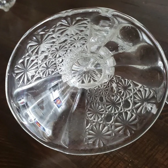 Vintage Fenton Daisy and Button Clear Glass Candle Holders (set of 2) - Picture 3 of 4